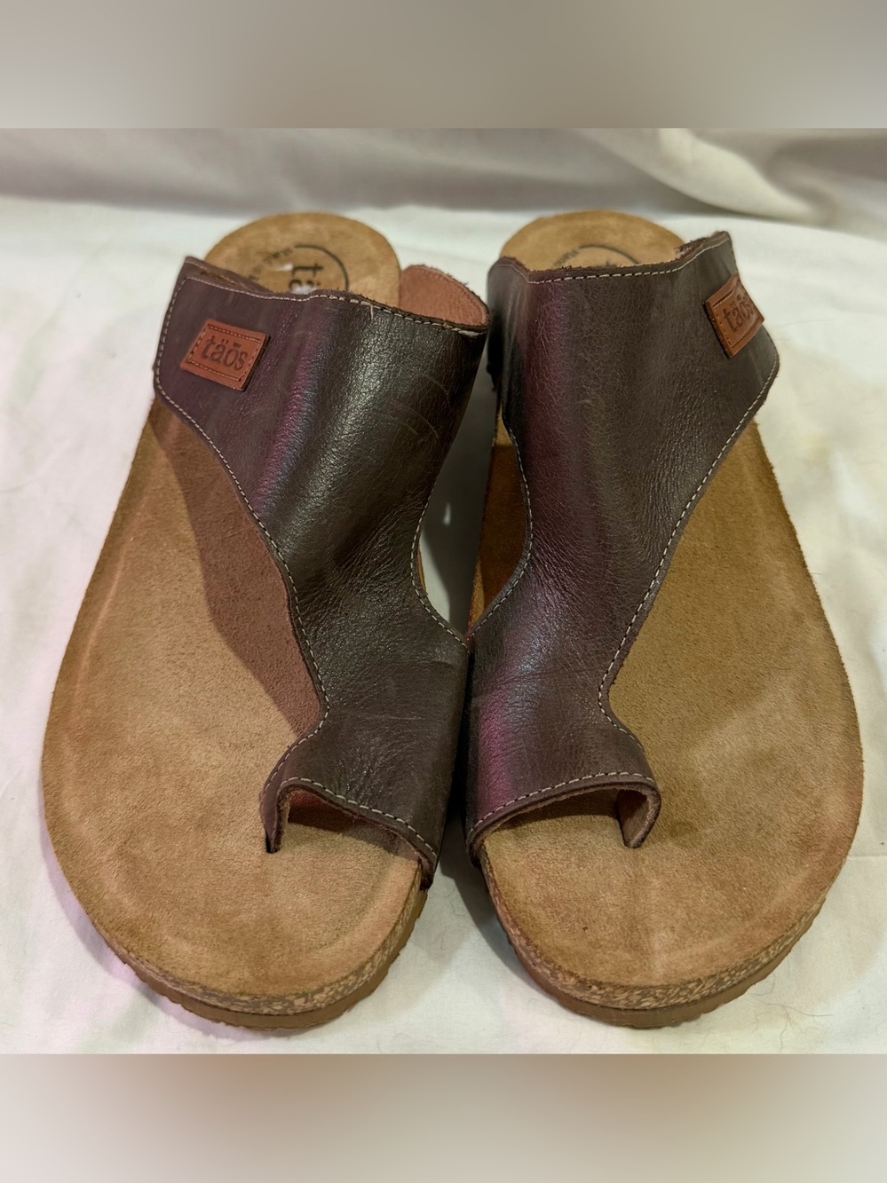 Taos Sandals Shoes Womens Size 8.5 EU 39 Leather Loop Thong Wedge Adjustable